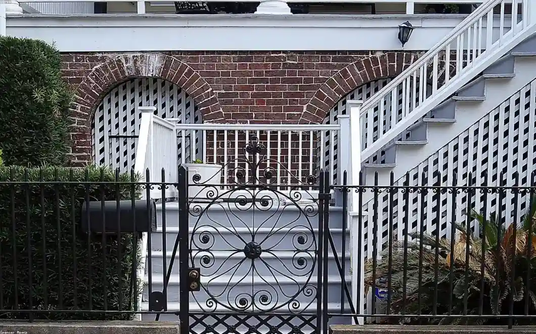 ornamental aluminum fence wrought-iron look